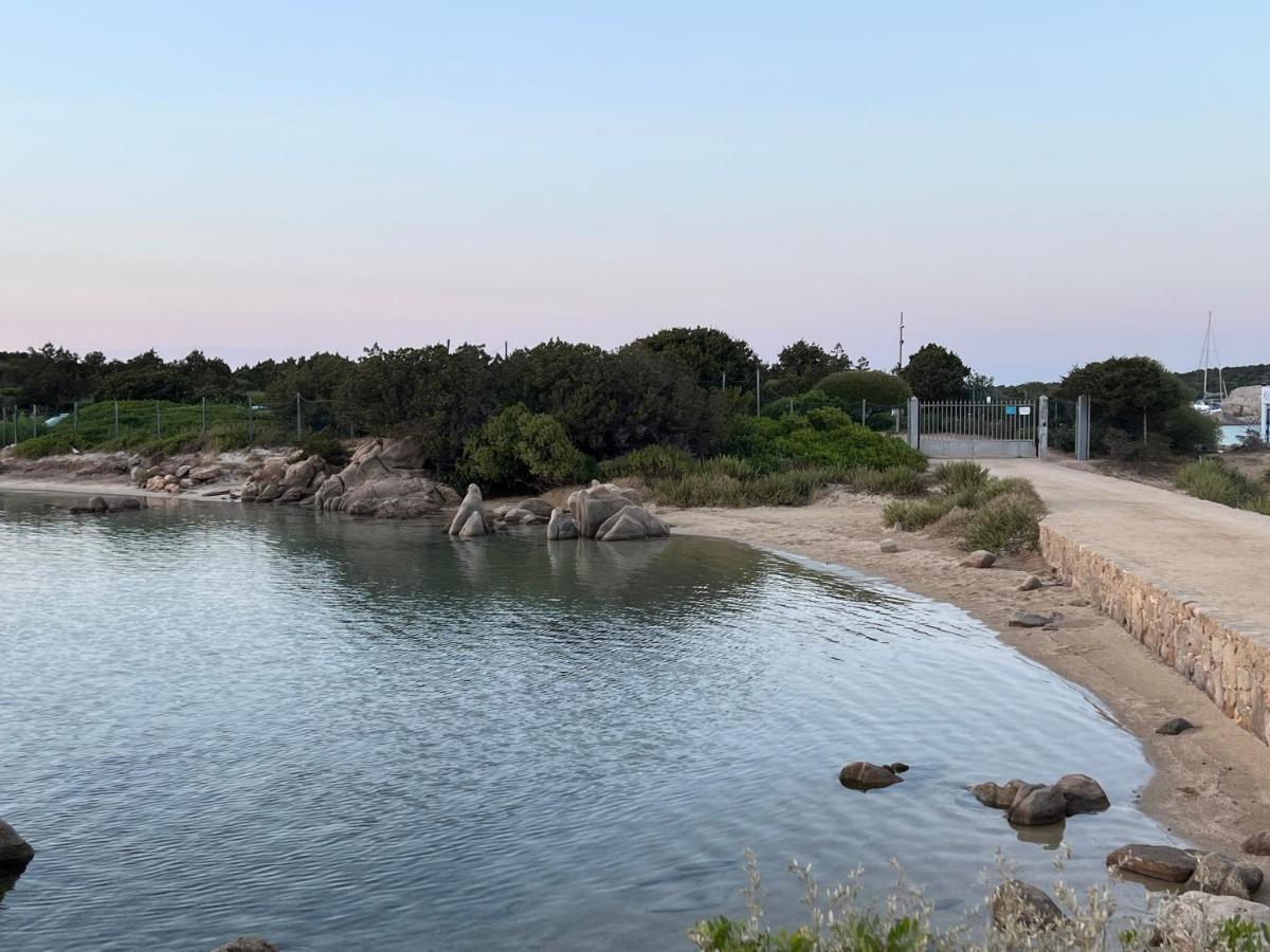Casa Sibilla Bi-Locale Con Terrazza A 60 Metri Dal Mare Apartman Marinella  Kültér fotó