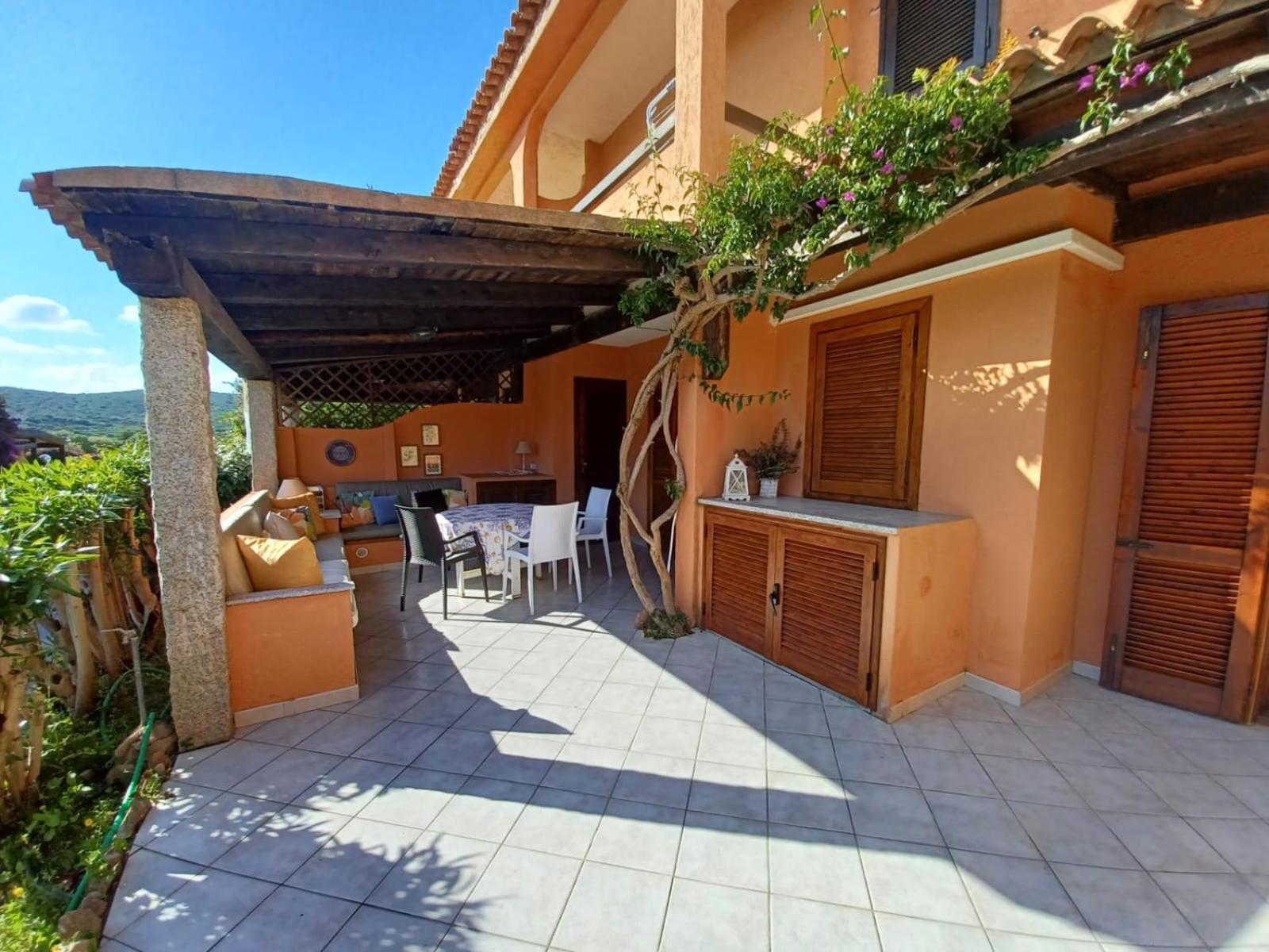 Casa Sibilla Bi-Locale Con Terrazza A 60 Metri Dal Mare Apartman Marinella  Kültér fotó